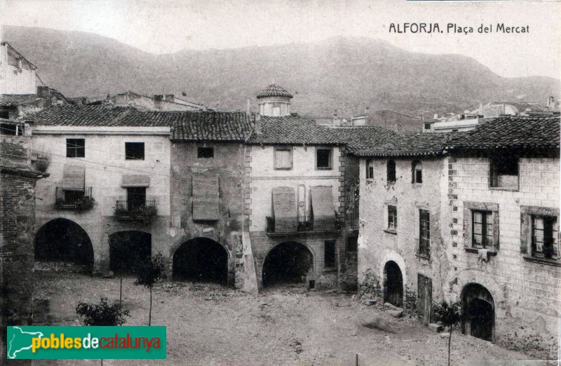Alforja - Porxos de la plaça Mercadal. Postal antiga