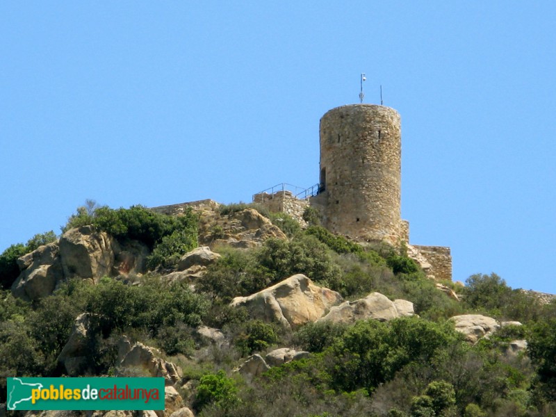 Cabrera de Mar - Castell de Burriac (Foto: Albert Esteves, 2007) Cabrera de Mar - Castell de Burriac