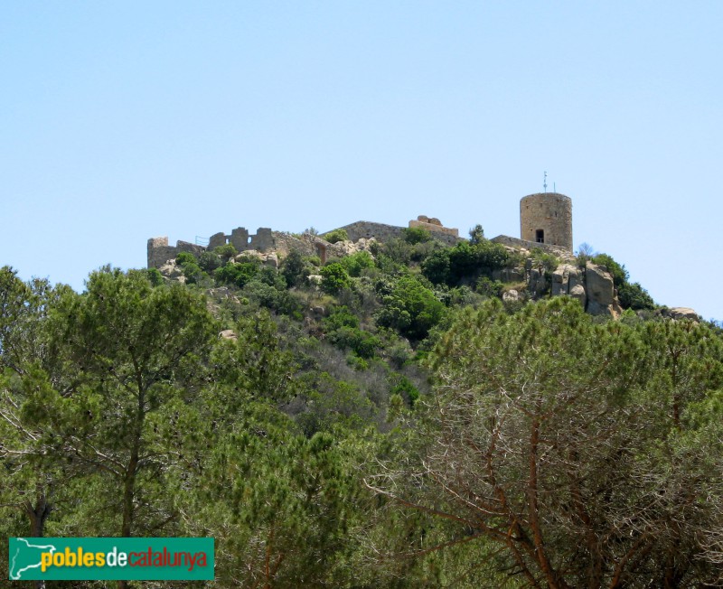 Cabrera de Mar - Castell de Burriac (Foto: Albert Esteves, 2007) Cabrera de Mar - Castell de Burriac