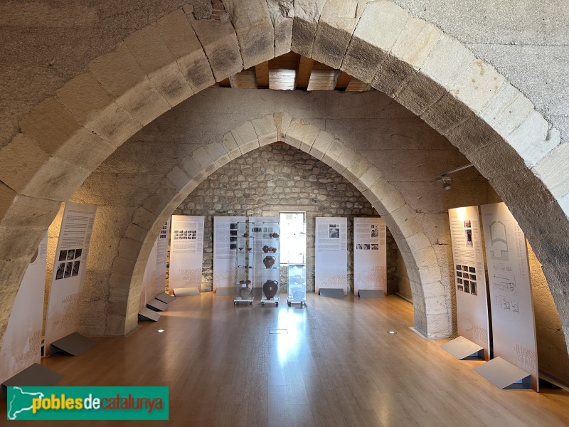 La Selva del Camp - Castell. Sala d'exposició i interpretació (Foto: Albert Esteves, 2025) La Selva del Camp - Castell. Sala d'exposició i interpretació