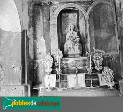 Vilaplana - Altar de l'església de Sant Salvador de la Mussara (Foto: <i>Marcel·lí Gausachs -Arxiu Fotogràfic Centre Excursionista de Catalunya-</i>, 1915-30) Vilaplana - Altar de l'església de Sant Salvador de la Mussara