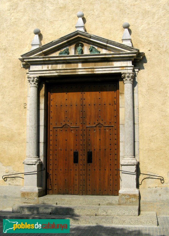 Sant Vicenç de Montalt - Església de Sant Vicenç. Portada renaixentista (Foto: Albert Esteves, 2007) Sant Vicenç de Montalt - Església de Sant Vicenç. Portada renaixentista