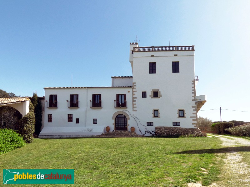 Fornells de la Selva - Torre de Gornal (Can Pla) (Foto: Albert Esteves, 2025) Fornells de la Selva - Torre de Gornal (Can Pla)