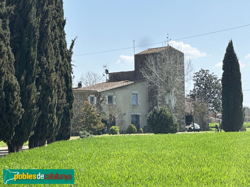 Fornells de la Selva - Torre d'Estrac (Foto: Albert Esteves, 2025) Fornells de la Selva - Torre d'Estrac