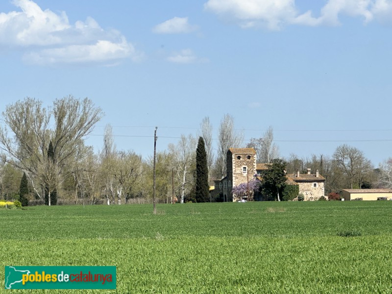 Fornells de la Selva - Torre d'Estrac (Foto: Albert Esteves, 2025) Fornells de la Selva - Torre d'Estrac