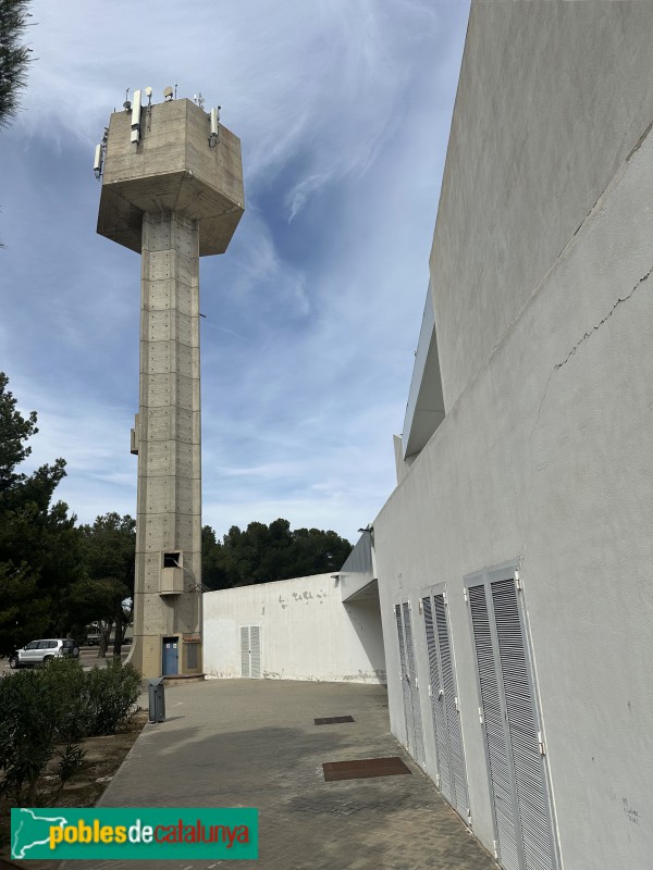 L'Hospitalet de linfant - Centre Cultural Infant Pere i dipòsit Hifrensa