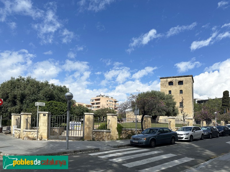 Salou - Torre Vella (Foto: Albert Esteves, 2025) Salou - Torre Vella