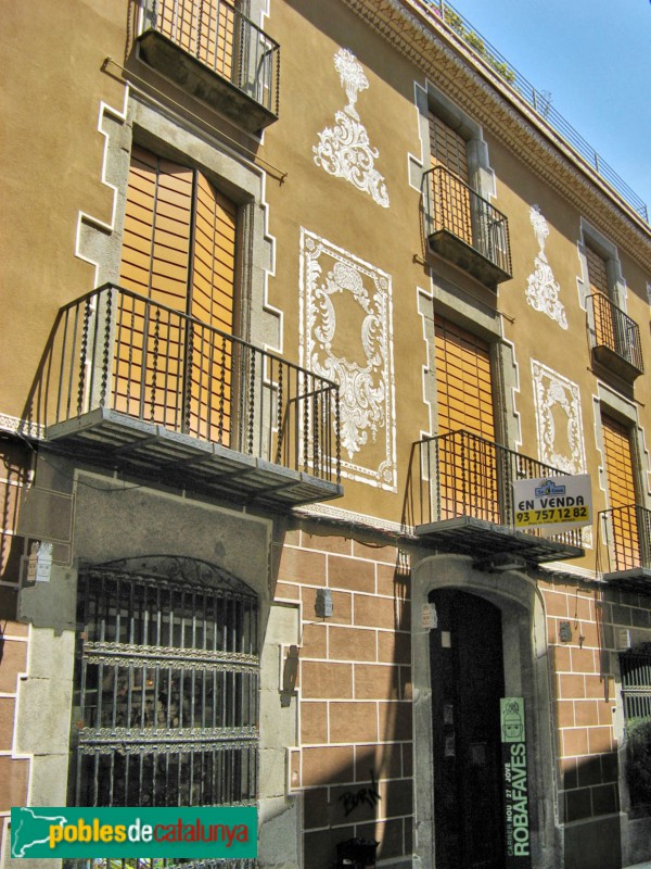 Mataró - Cal Bisbe (Foto: Albert Esteves, 2007) Mataró - Cal Bisbe