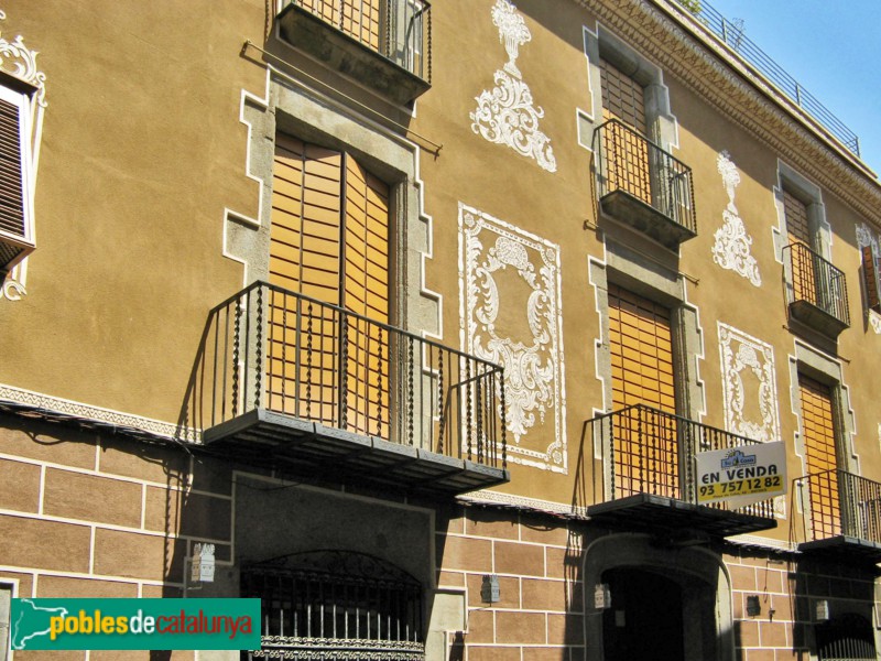 Mataró - Cal Bisbe Mas (Foto: Albert Esteves, 2007) Mataró - Cal Bisbe Mas