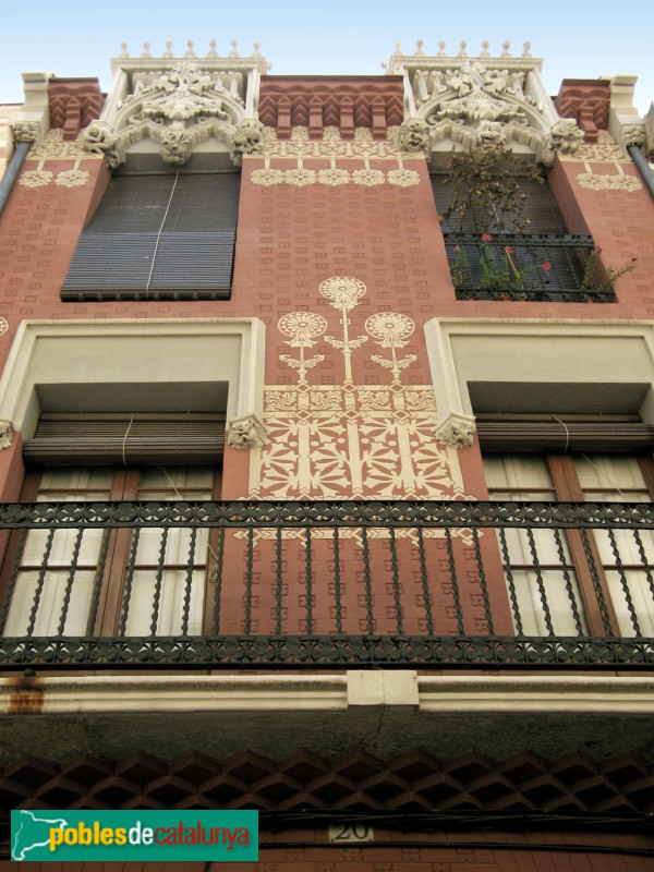 Mataró - Casa Parera (Foto: Albert Esteves, 2007) Mataró - Casa Parera