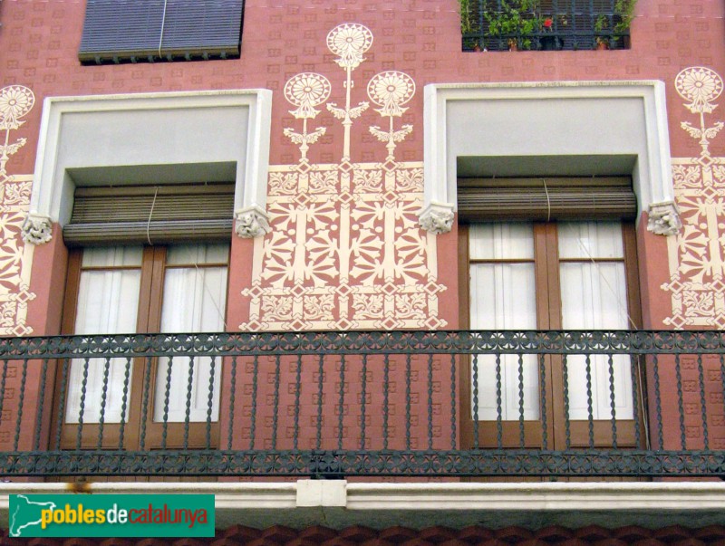 Mataró - Casa Parera (Foto: Albert Esteves, 2007) Mataró - Casa Parera