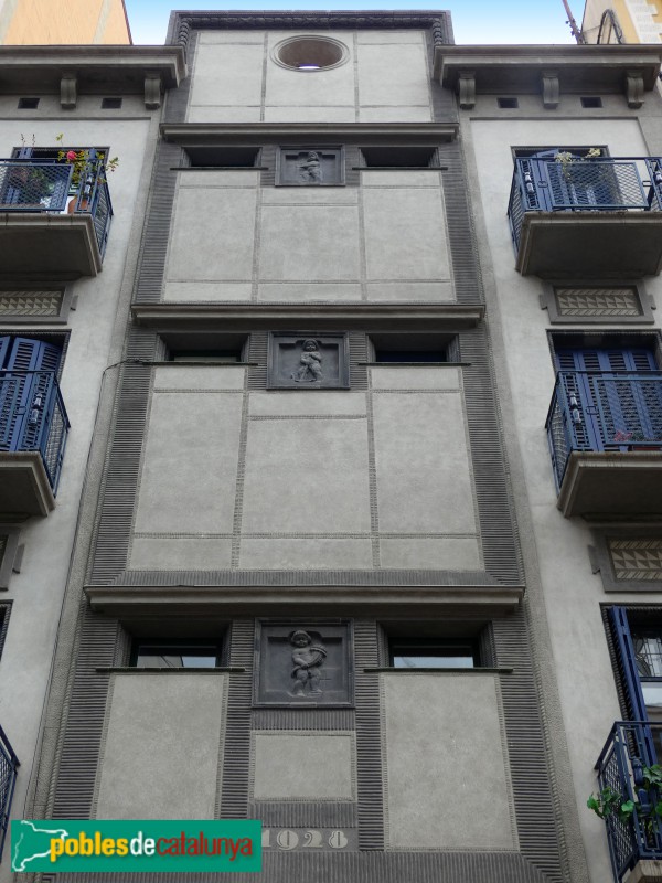 Girona - Casa Colomer (Foto: Albert Esteves, 2025) Girona - Casa Colomer