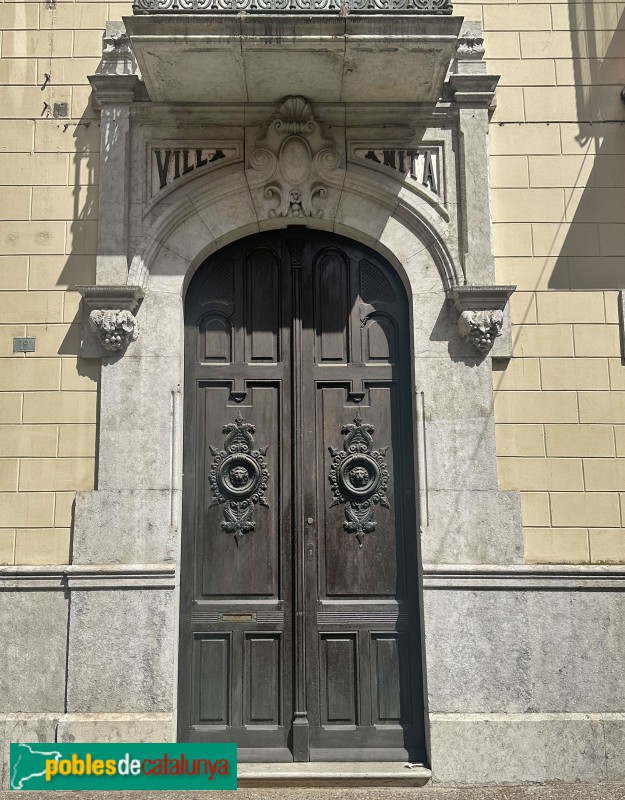 Girona - Casa López (Villa Anita)