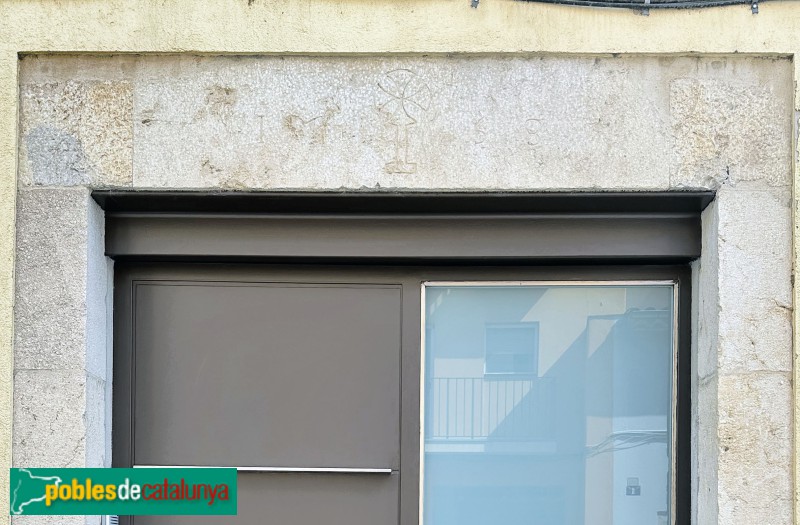 Sarrià de Ter - Llinda (1758) (Foto: Albert Esteves, 2025) Sarrià de Ter - Llinda (1758)