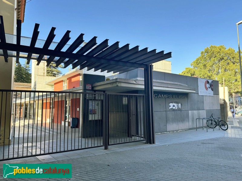 Lleida - Escola dels Camps Elisis. Part moderna