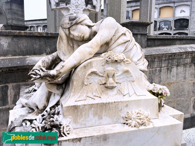 Sant Feliu de Guíxols - Cementiri, Sepulcre Sibils