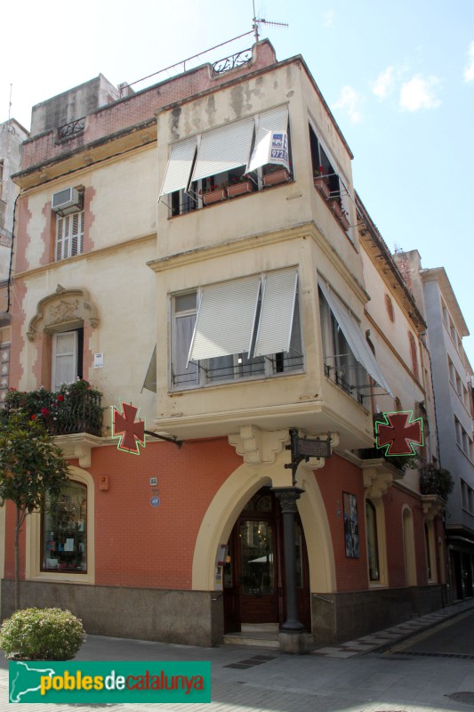 Sant Feliu de Guíxols - Farmàcia Ruscalleda (Foto: Albert Esteves, 2012) Sant Feliu de Guíxols - Farmàcia Ruscalleda
