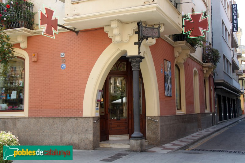 Sant Feliu de Guíxols - Farmàcia Ruscalleda (Foto: Albert Esteves, 2012) Sant Feliu de Guíxols - Farmàcia Ruscalleda