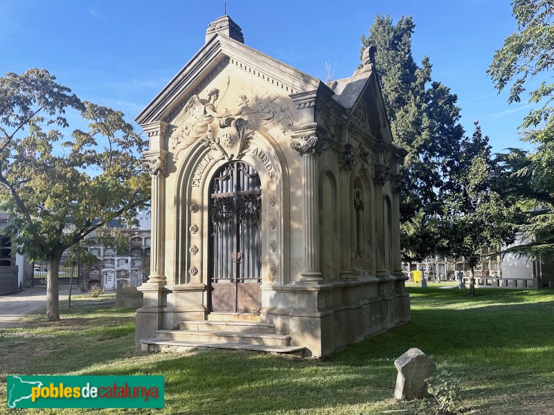 Cementiri de Lleida - Panteó Aunós (Foto: Albert Esteves, 2025) Cementiri de Lleida - Panteó Aunós