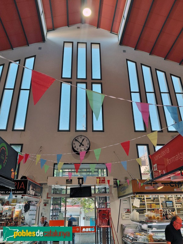 Mataró - Mercat de la Plaça de Cuba (Foto: Sergi Suárez, 2025) Mataró - Mercat de la Plaça de Cuba