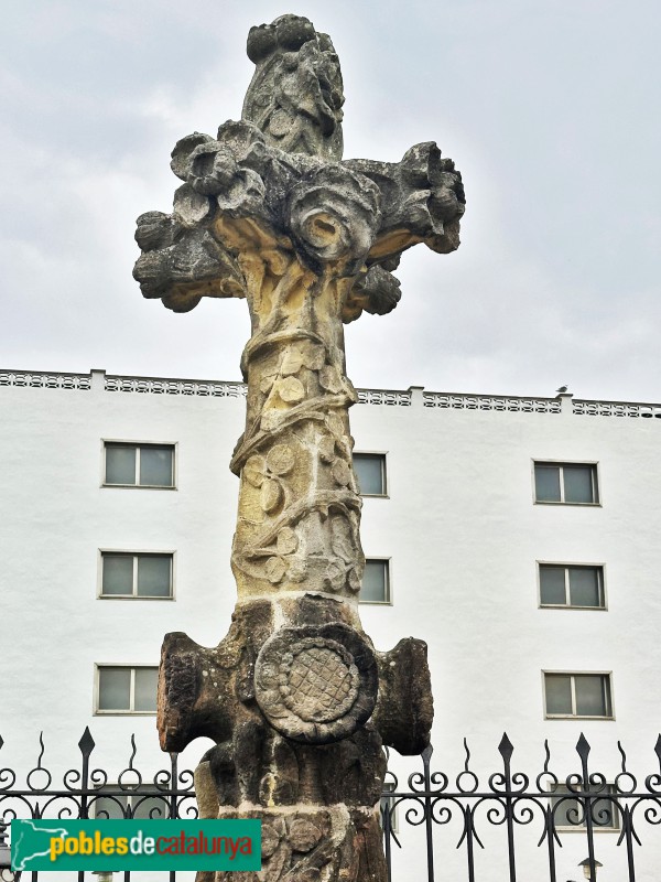 Lloret de Mar - Cementiri. Sepulcre Conill i Surís (Bonaventura Conill, c.1911) (Foto: Albert Esteves, 2025) Lloret de Mar - Cementiri. Sepulcre Conill i Surís (Bonaventura Conill, c.1911)