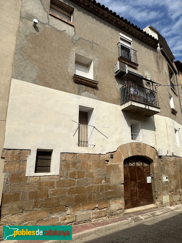 Artesa de Lleida - Carrer dels Gallart. Cal Roiset (Foto: Albert Esteves, 2025) Artesa de Lleida - Carrer dels Gallart. Cal Roiset