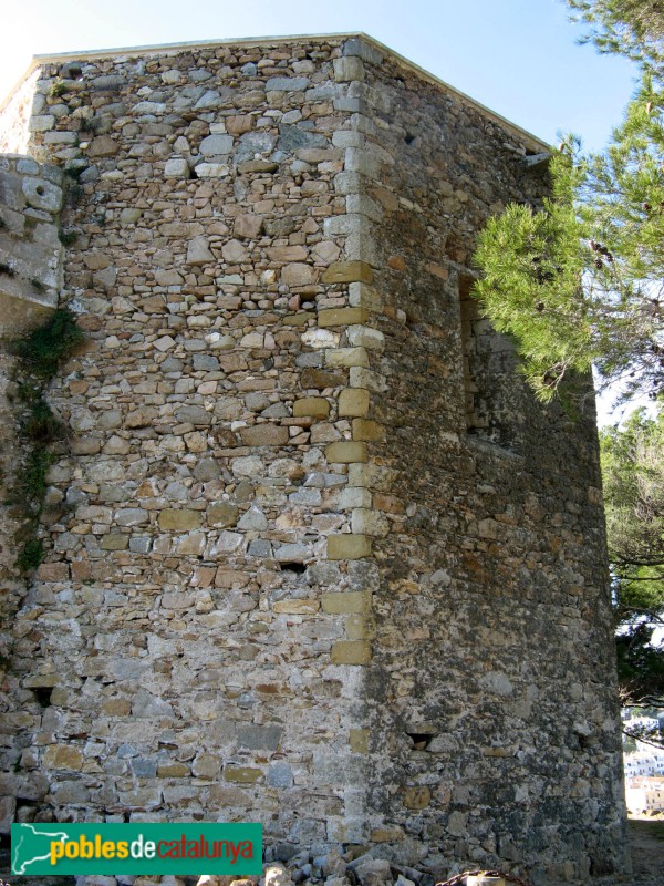 Tossa de Mar - Església Vella de Sant Vicenç (Foto: Albert Esteves, 2011) Tossa de Mar - Església Vella de Sant Vicenç