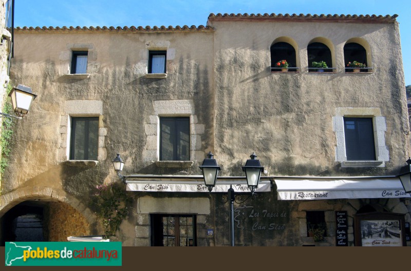 Tossa de Mar - Casa del Sant Drap (Foto: Albert Esteves, 2011) Tossa de Mar - Casa del Sant Drap