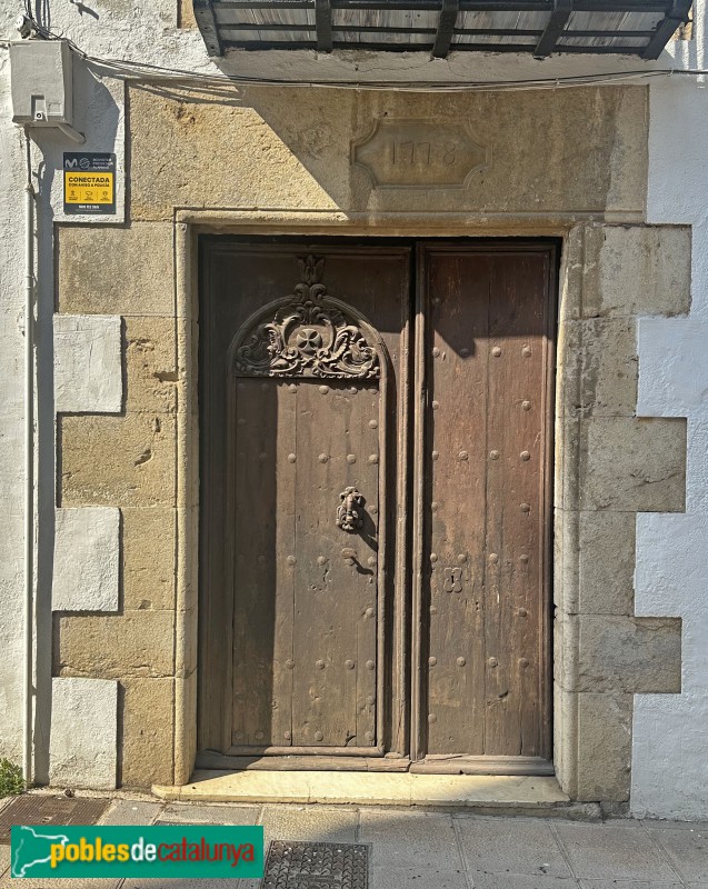 Tossa de Mar - Porta de 1778 (Foto: Albert Esteves, 2025) Tossa de Mar - Porta de 1778
