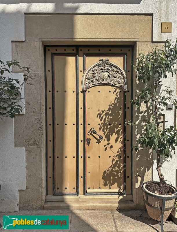 Tossa de Mar - Porta de 1804 (Foto: Albert Esteves, 2025) Tossa de Mar - Porta de 1804