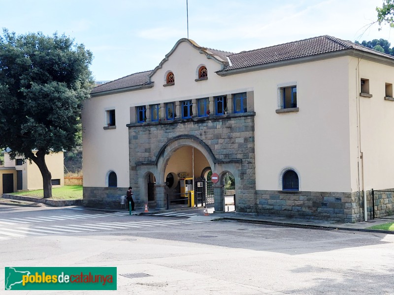 Santa Coloma de Gramenet - Recinte Torribera. Porteria