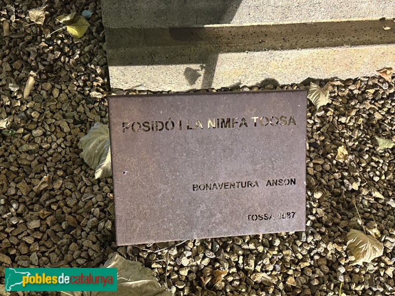 Tossa de Mar - Escultura <i>Posidó i la nimfa Toosa</i> (Foto: Albert Esteves, 2025) Tossa de Mar - Escultura <i>Posidó i la nimfa Toosa</i>