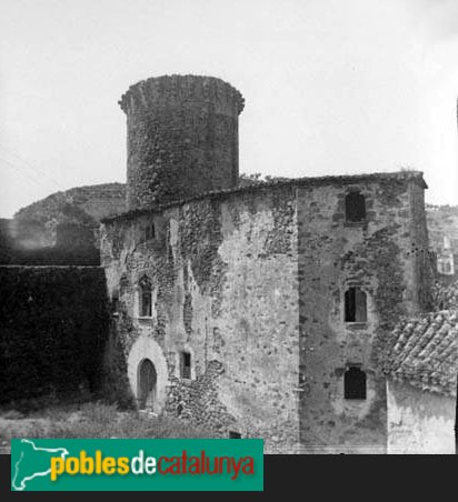 Tossa de Mar - Casa del Batlle de Sac (Foto: Lluís Estasen -Arxiu Fotogràfic Centre Excursionista de Catalunya, 1915) Tossa de Mar - Casa del Batlle de Sac