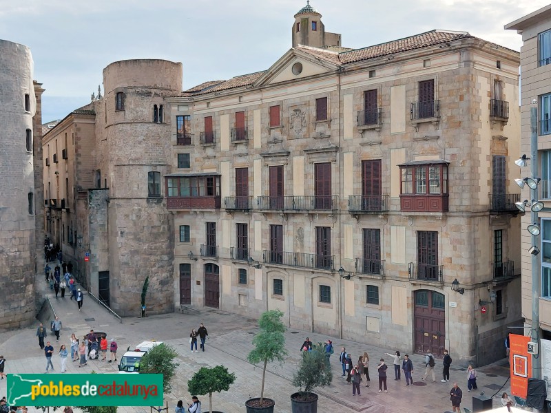 Barcelona - Palau del Bisbe.Façana de la Plaça Nova (Foto: Sergi Suárez, 2025) Barcelona - Palau del Bisbe.Façana de la Plaça Nova