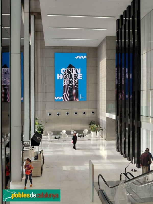 Barcelona - Torre Mapfre (Foto: Sergi Suárez, 2025) Barcelona - Torre Mapfre