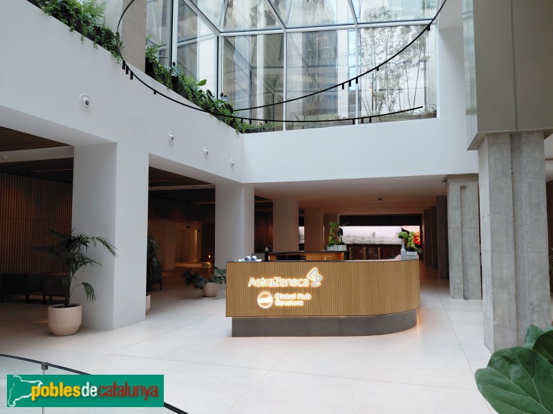 Barcelona - Edifici Estel (Foto: Sergi Suárez, 2025) Barcelona - Edifici Estel