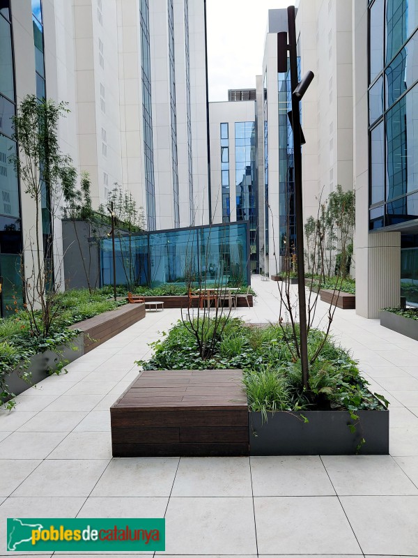 Barcelona - Edifici Estel (Foto: Sergi Suárez, 2025) Barcelona - Edifici Estel