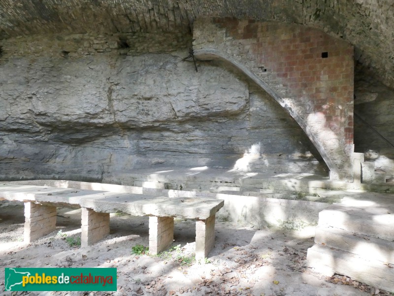 Castellterçol - Rentador de llana del Roquer (Foto: Valentí Pons, 2025) Castellterçol - Rentador de llana del Roquer