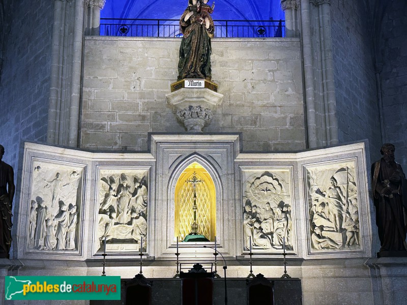 Montblanc- Santa Maria la Major. Altar (Foto: Albert Esteves, 2025) Montblanc- Santa Maria la Major. Altar