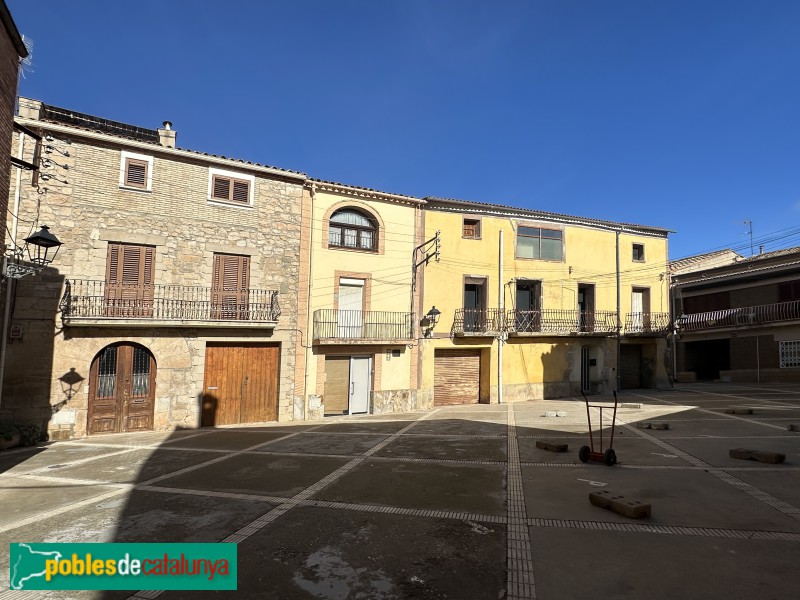 Puigverd de Lleida - Plaça de Catalunya o del Carbó