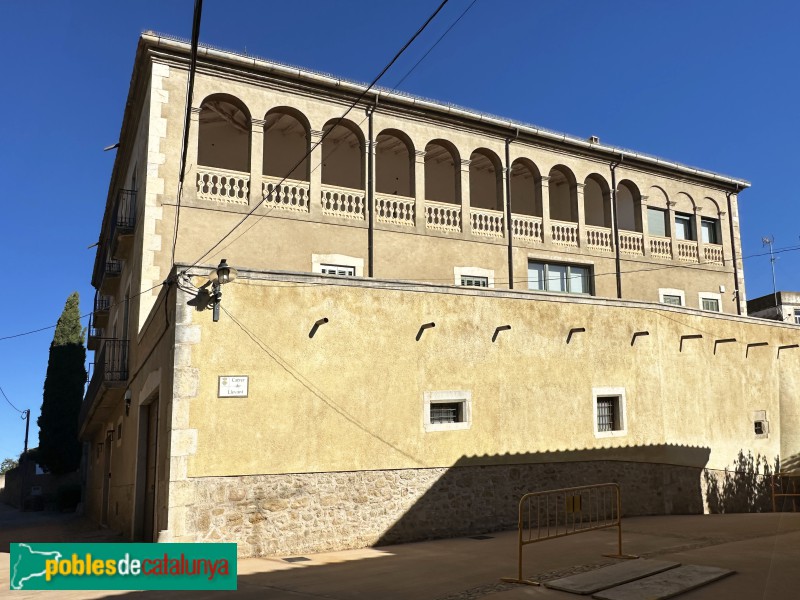 Viladasens - Ca l'Adroer