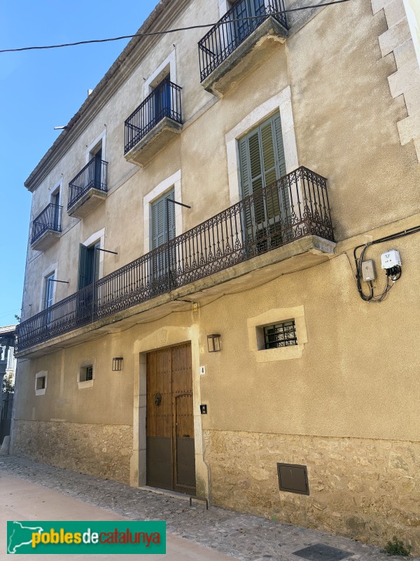 Viladasens - Ca l'Adroer