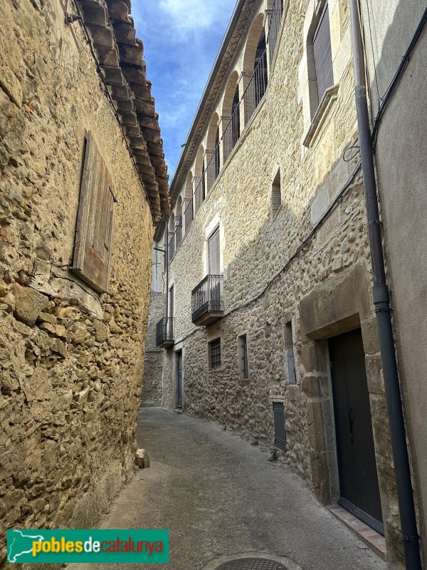 Sant Jordi Desvalls - Can Thomàs. Façana carrer Tarongeta