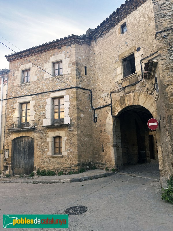 Cervià de Ter - Carrer de l'Hospital