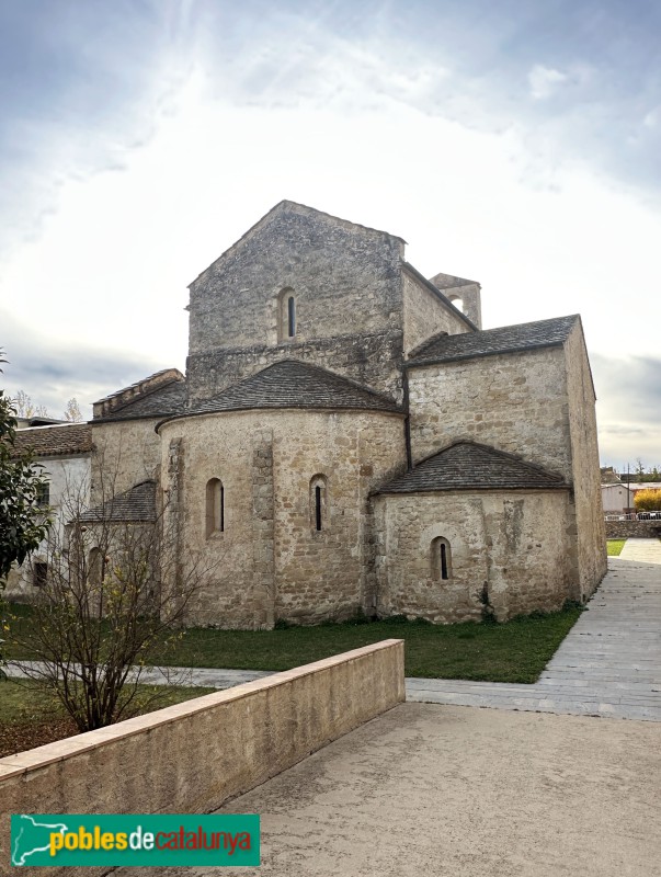 Cervià de Ter - Monestir de Santa Maria. Església