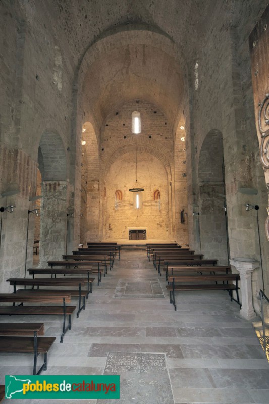 Cervià de Ter - Monestir de Santa Maria. Església