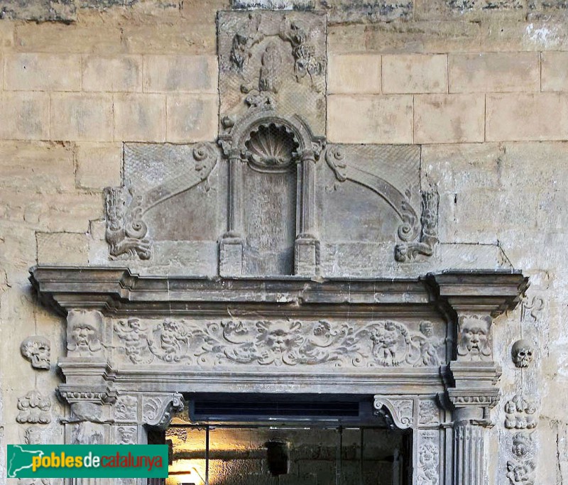 Lleida - Seu Vella. Porta del Capítol