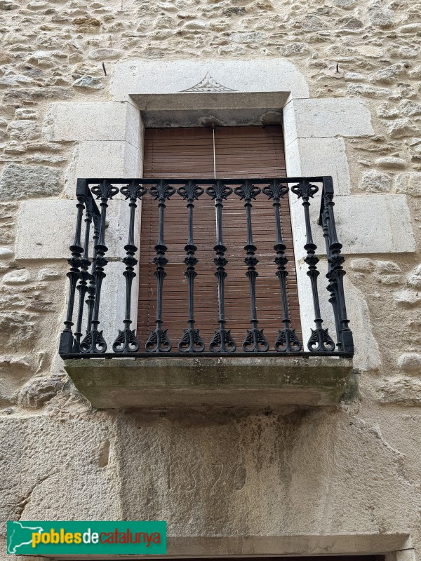 Celrà - Carrer de les Roques