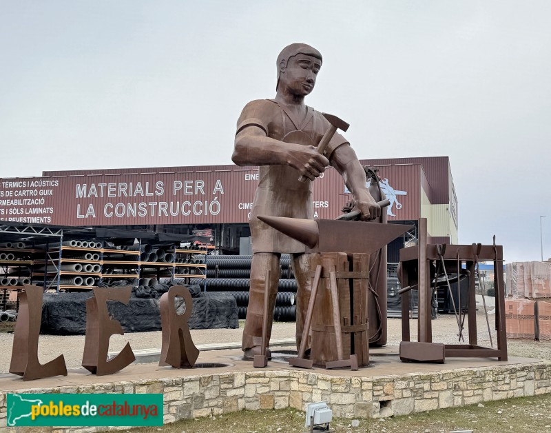 Torrefarrera - Escultura <i>El Forjador</i>