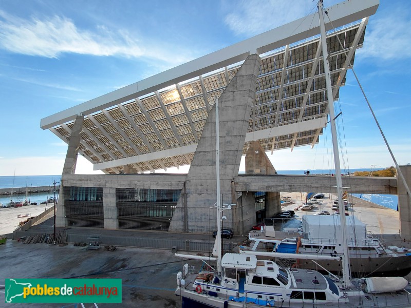 Barcelona - Pèrgola fotovoltaica